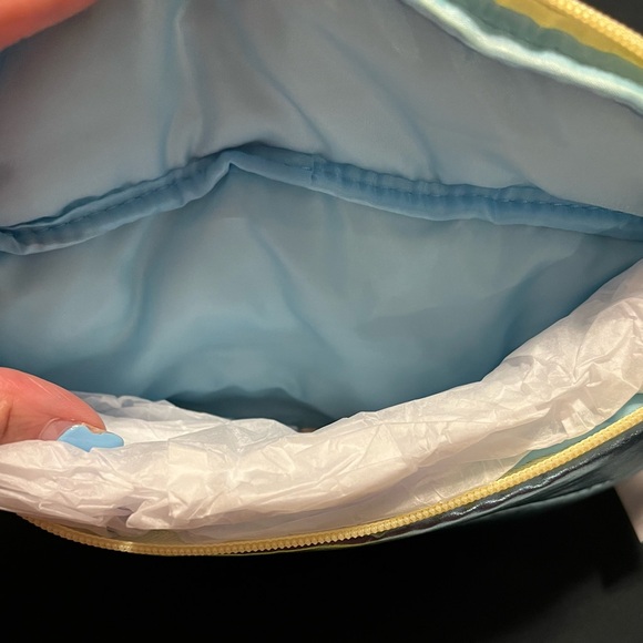 Marc Jacobs Perfect Pride Belt Bag - Picture 4 of 9